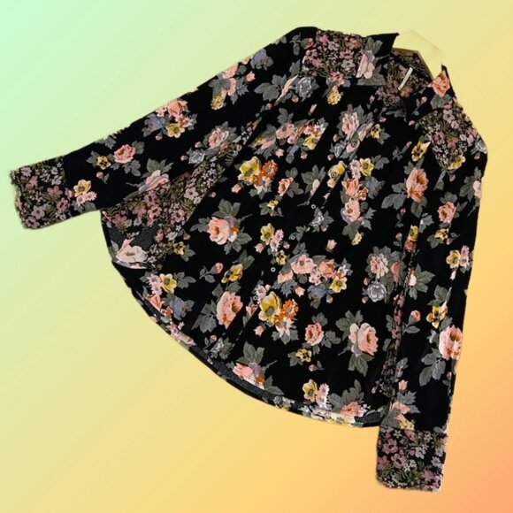 FREE PEOPLE Beautiful Floral Boho Cottagecore Relaxed Fit Blouse Size M - Picture 3 of 9